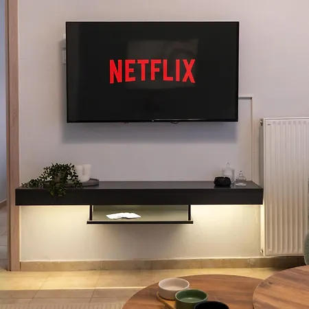 公寓 Chic With Balcony 塞萨洛尼基