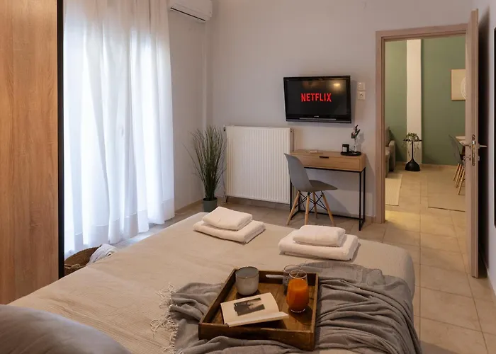 公寓 Chic With Balcony