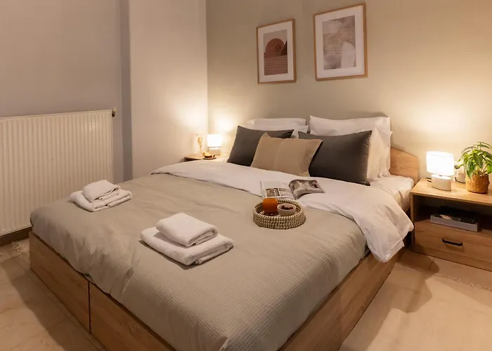 Chic With Balcony 公寓