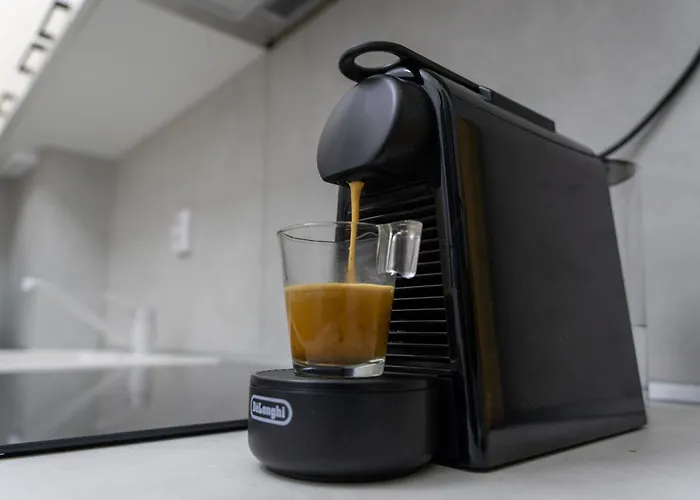 Chic With Balcony 塞萨洛尼基