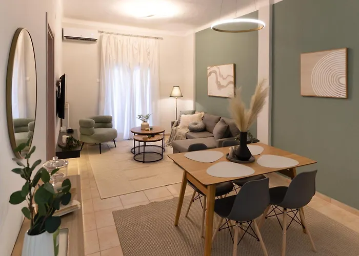 Chic With Balcony 公寓 *