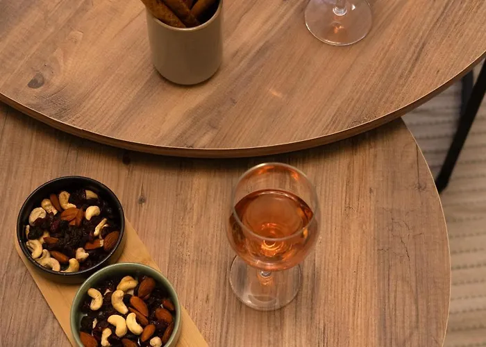 公寓 Chic With Balcony *