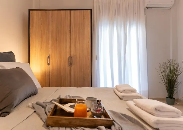 Chic With Balcony Apartament