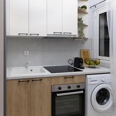 Chic With Balcony Thessaloniki