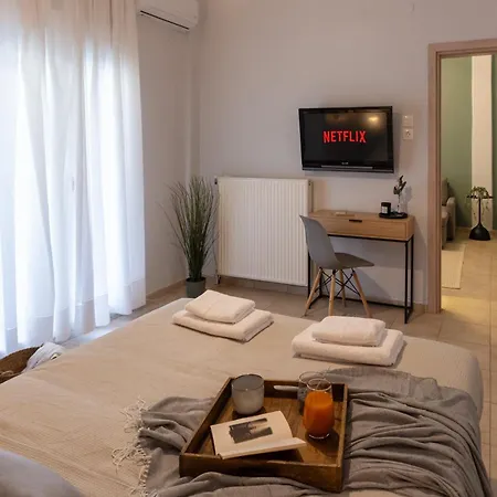 Apartment Chic With Balcony