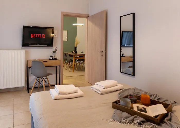 Apartamento Chic With Balcony Tessalónica